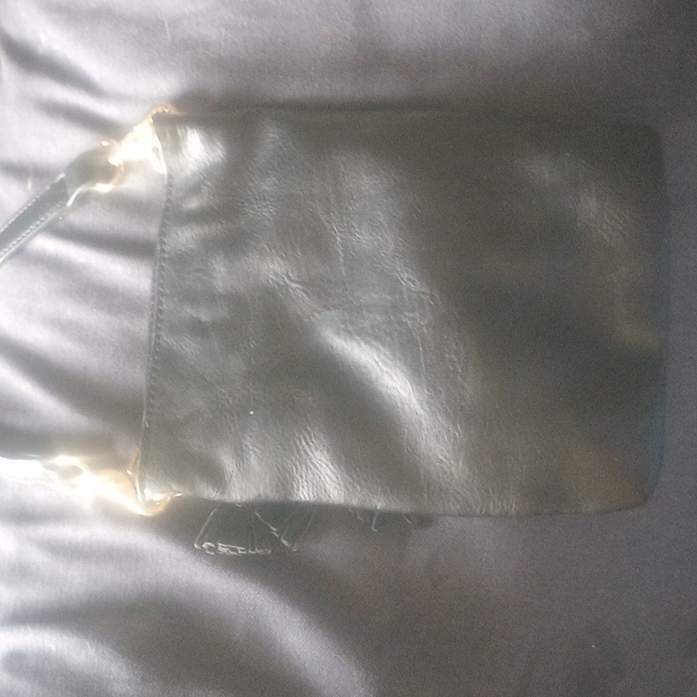 Purse - Picture 2 of 4